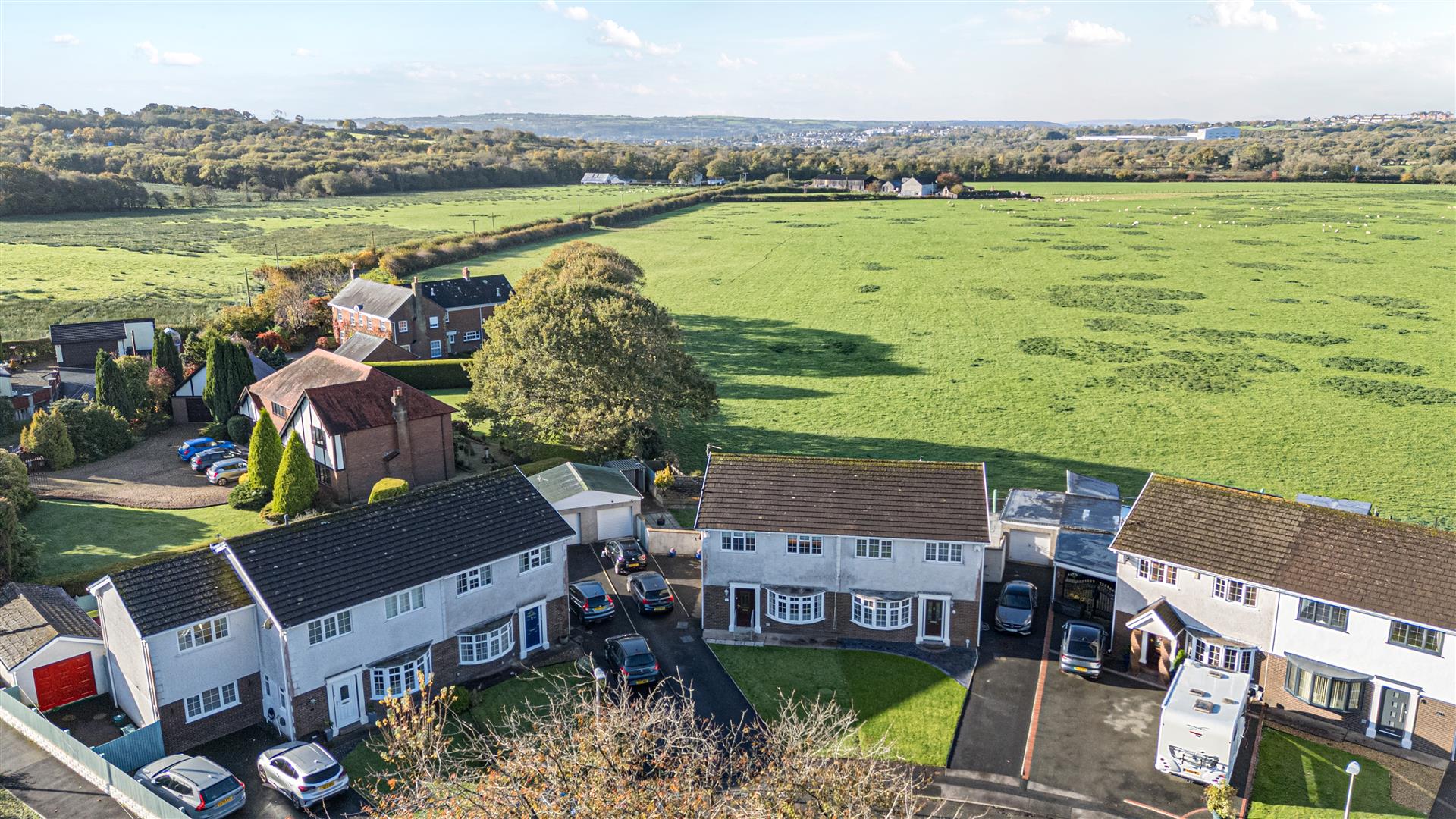 The Dell, Pontlliw, Swansea, SA4 9ET